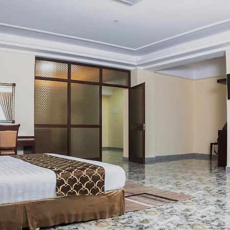 Dabi Hotel & Apartments Addis Abeba Esterno foto