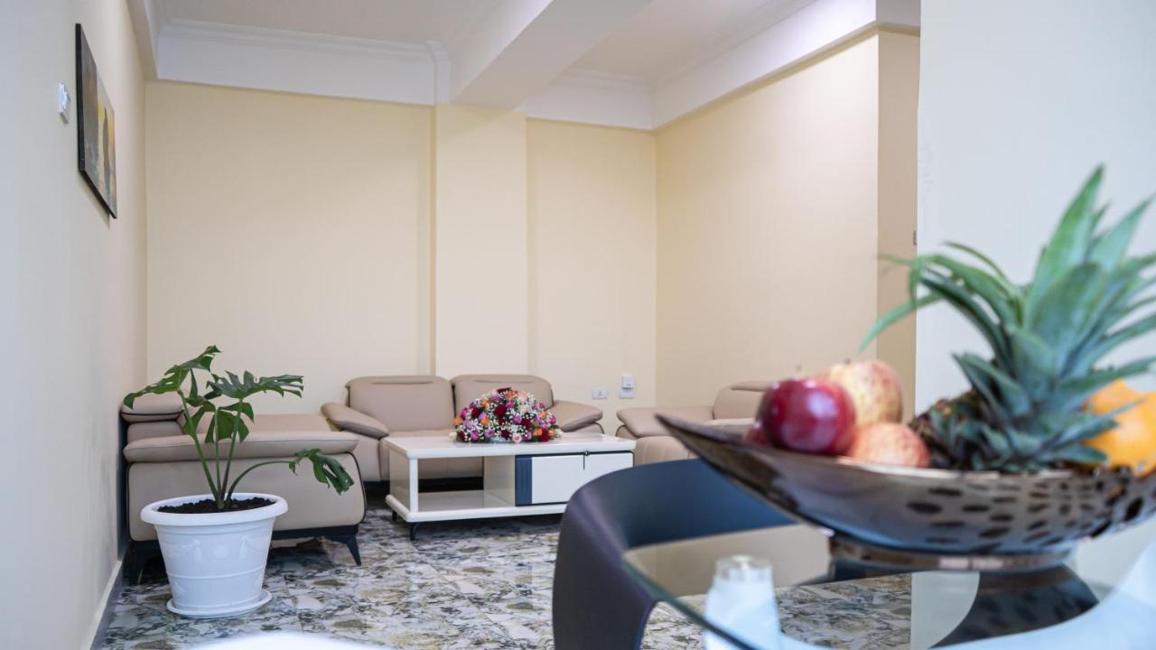 Dabi Hotel & Apartments Addis Abeba Esterno foto