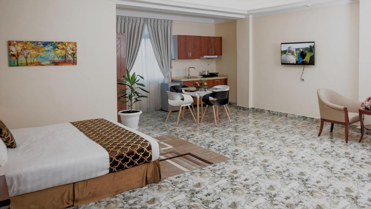 Dabi Hotel & Apartments Addis Abeba Esterno foto