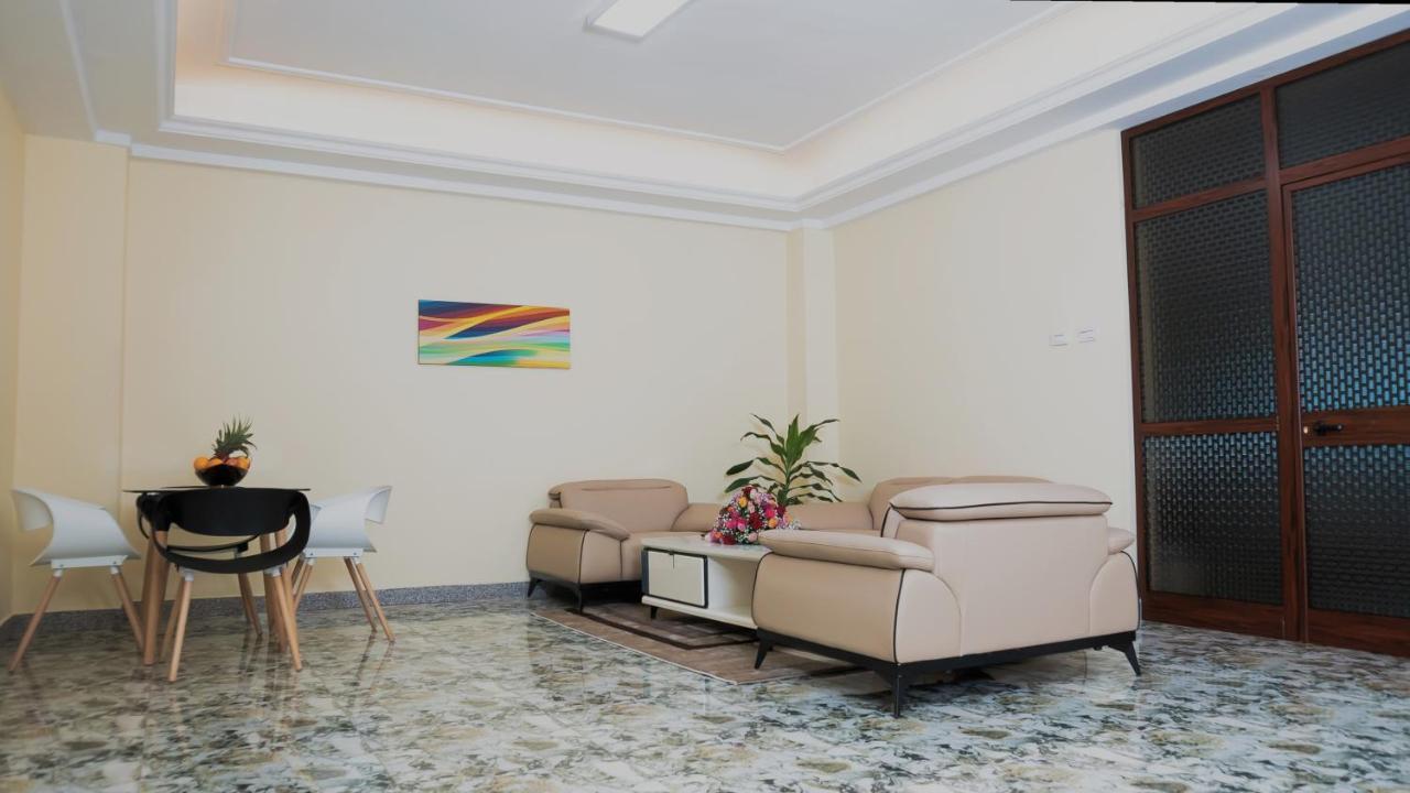 Dabi Hotel & Apartments Addis Abeba Esterno foto
