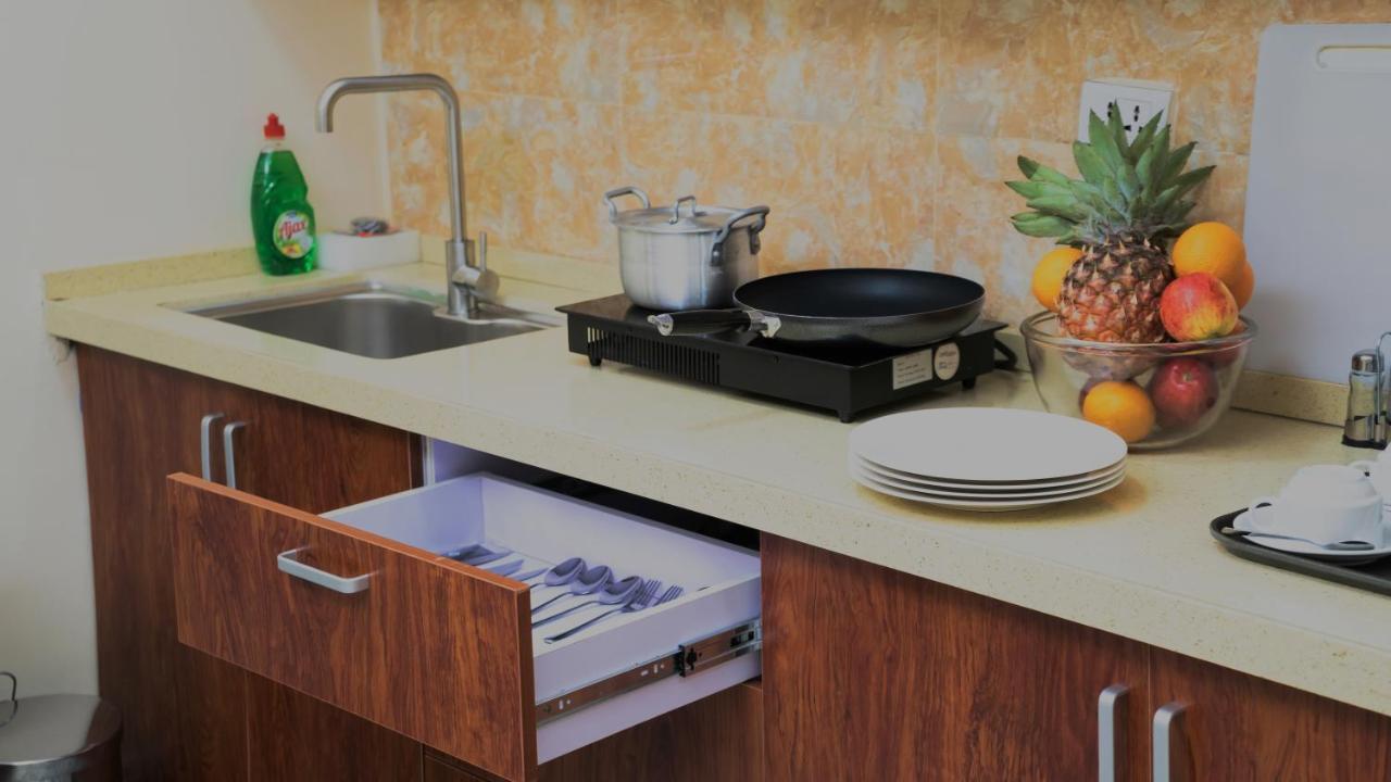 Dabi Hotel & Apartments Addis Abeba Esterno foto